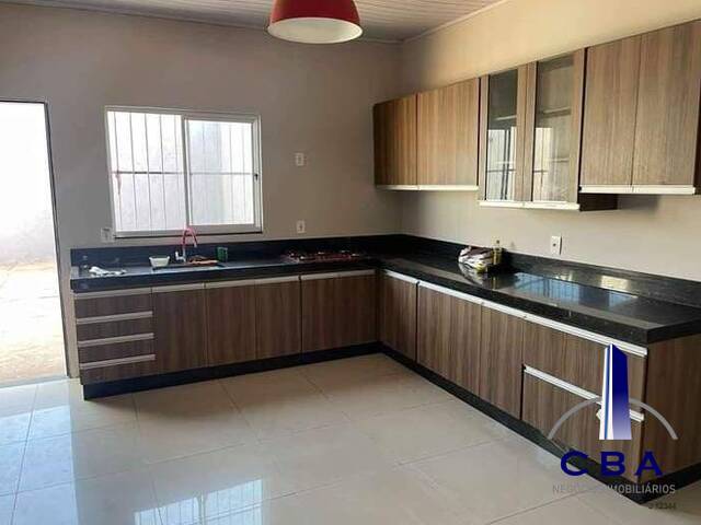Casa para Venda em Cuiabá - 3