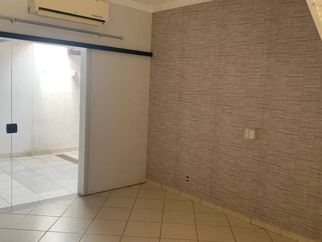 Casa para Venda em Cuiabá - 2