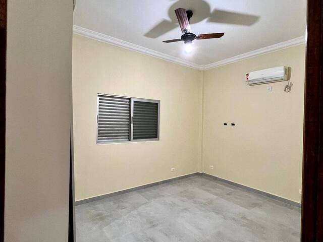 Apartamento para Venda em Cuiabá - 3