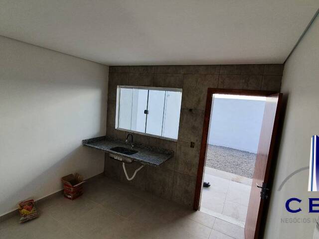 Casa para Venda em Cuiabá - 3