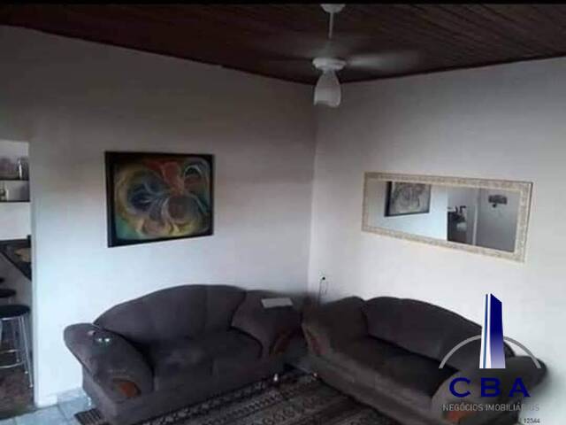 Casa para Venda em Cuiabá - 5