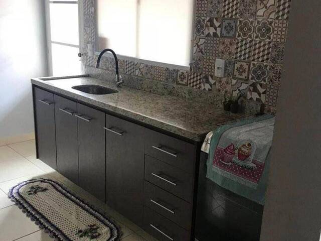 Casa para Venda em Várzea Grande - 3