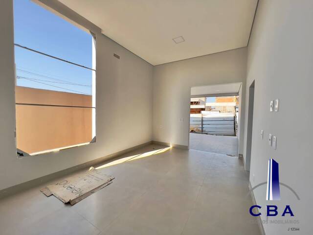 Casa para Venda em Cuiabá - 2