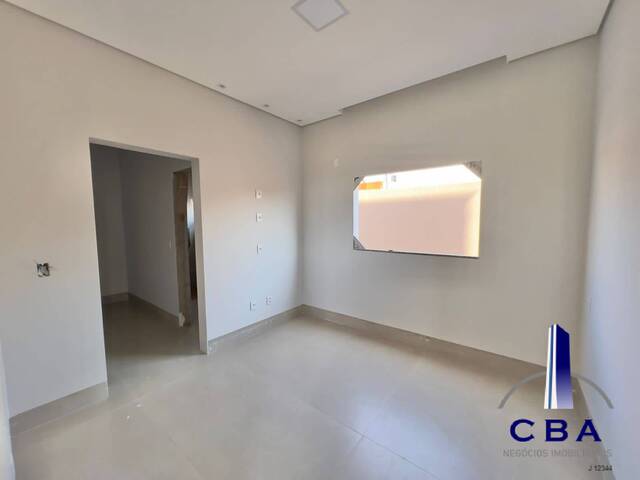 Casa para Venda em Cuiabá - 3