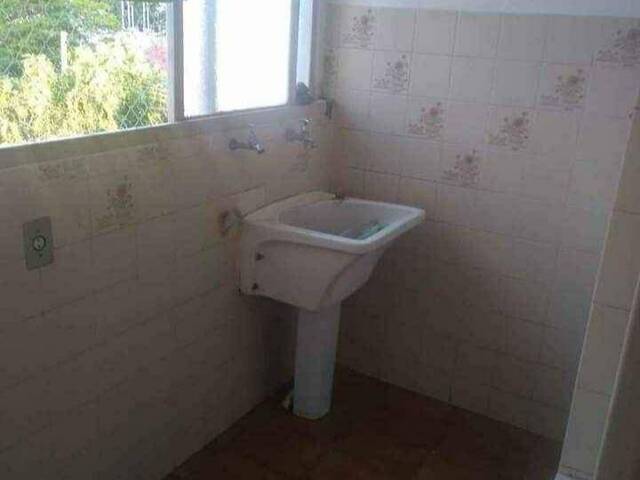 Apartamento para Venda em Cuiabá - 2