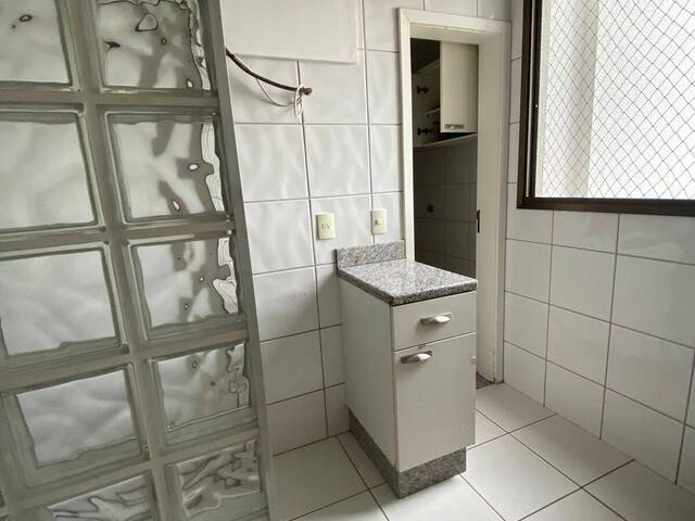 Apartamento para Venda em Cuiabá - 4