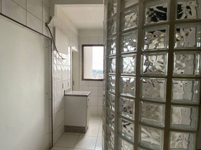 Apartamento para Venda em Cuiabá - 3