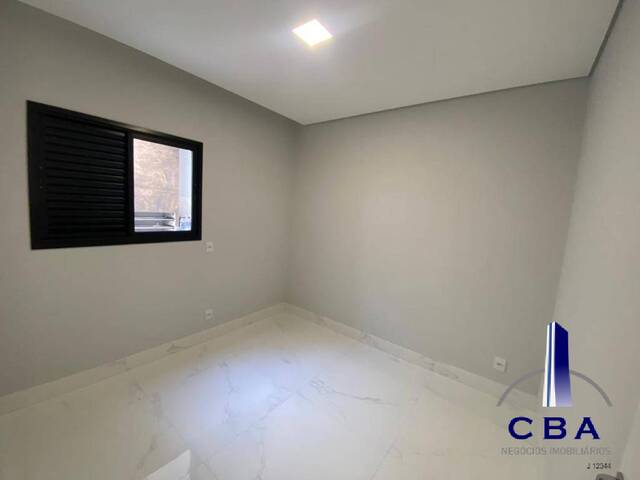 Casa para Venda em Cuiabá - 3