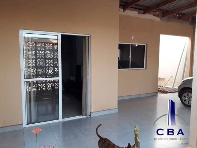 Casa para Venda em Cuiabá - 2