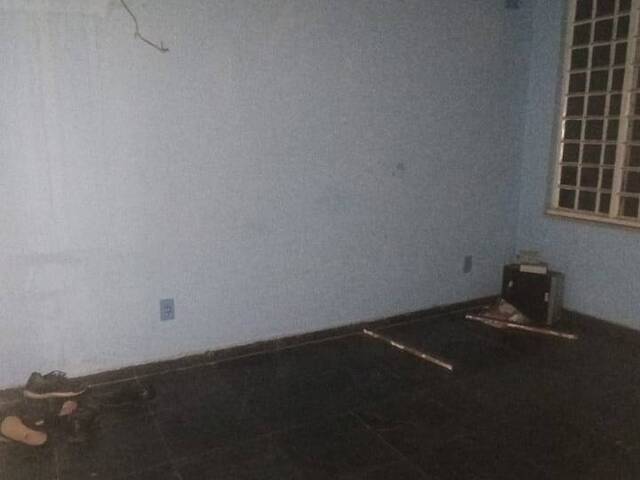 Casa para Venda em Cuiabá - 3