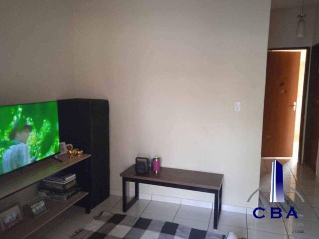 Casa para Venda em Cuiabá - 2