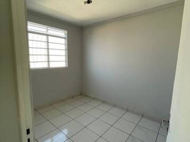 Apartamento para Venda em Cuiabá - 2