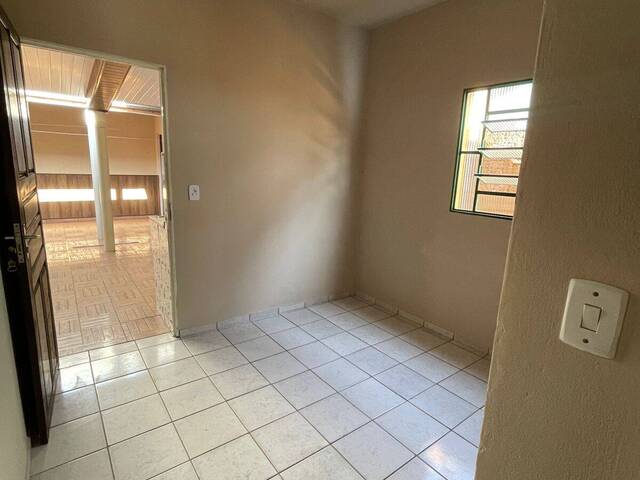 Casa para Venda em Cuiabá - 2