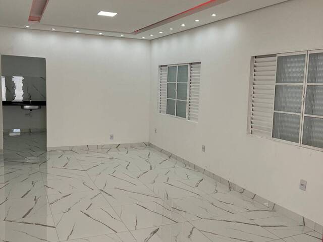 Casa para Venda em Cuiabá - 5