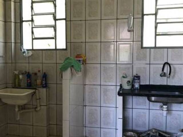 Apartamento para Venda em Cuiabá - 4