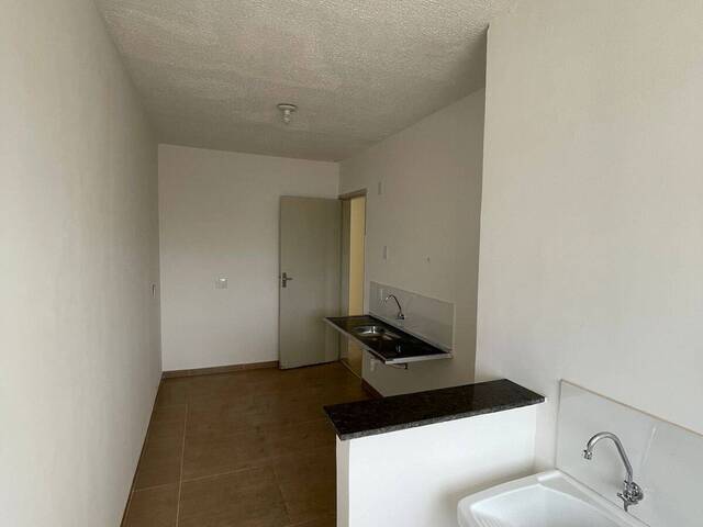 Apartamento para Venda em Cuiabá - 2