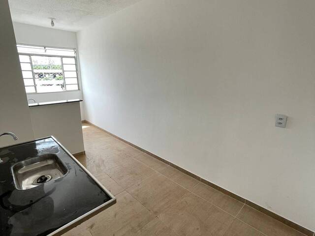 Apartamento para Venda em Cuiabá - 4