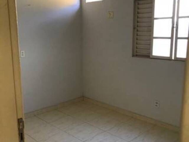 Casa para Venda em Cuiabá - 2