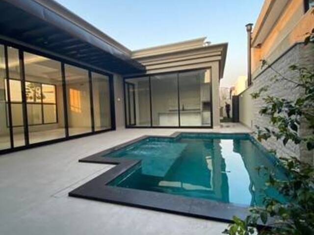 Casa para Venda em Cuiabá - 2