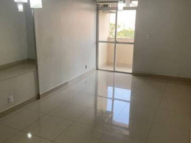 Apartamento para Venda em Cuiabá - 2