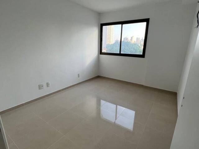 Apartamento para Venda em Cuiabá - 3