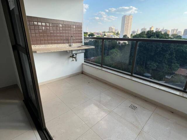 Apartamento para Venda em Cuiabá - 2