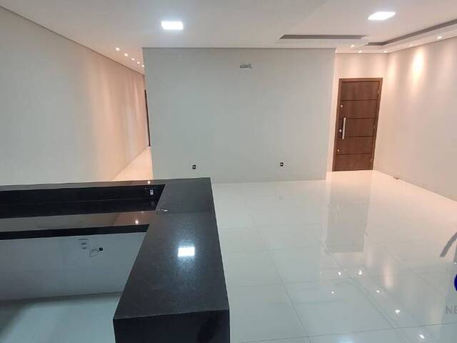 Casa para Venda em Cuiabá - 5