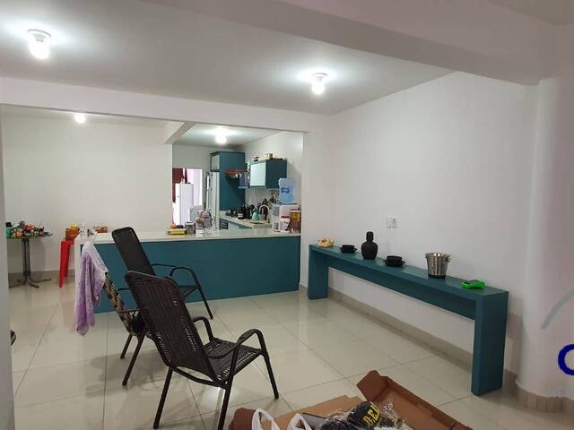 Casa para Venda em Cuiabá - 4