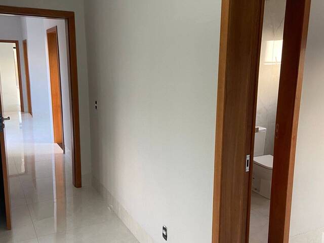 #1336 - Casa para Venda em Cuiabá - MT