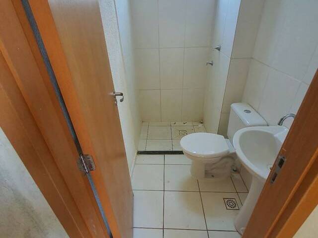 Apartamento para Venda em Várzea Grande - 5