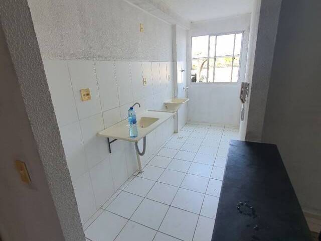 Apartamento para Venda em Várzea Grande - 2