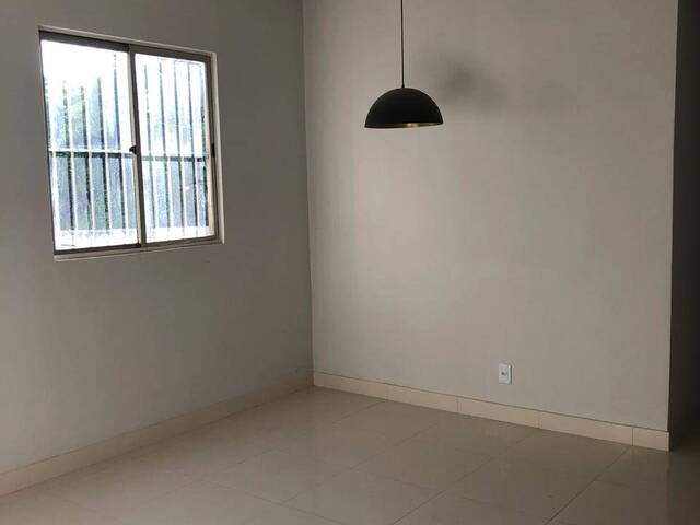 Apartamento para Venda em Cuiabá - 4