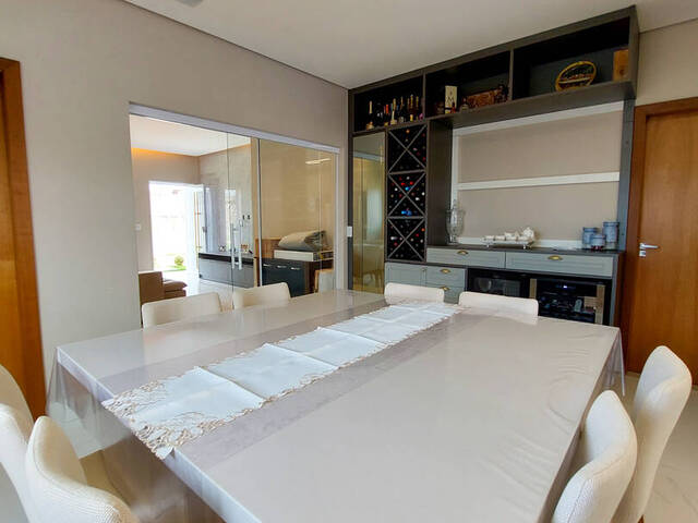 Casa para Venda em Cuiabá - 3