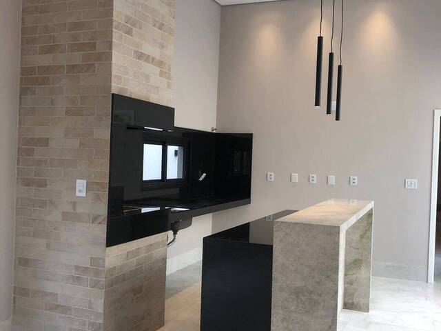 Casa para Venda em Cuiabá - 4