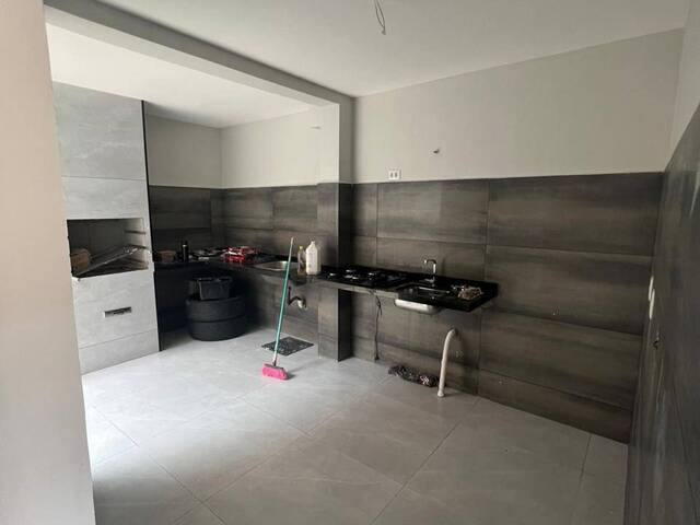 Casa para Venda em Cuiabá - 2