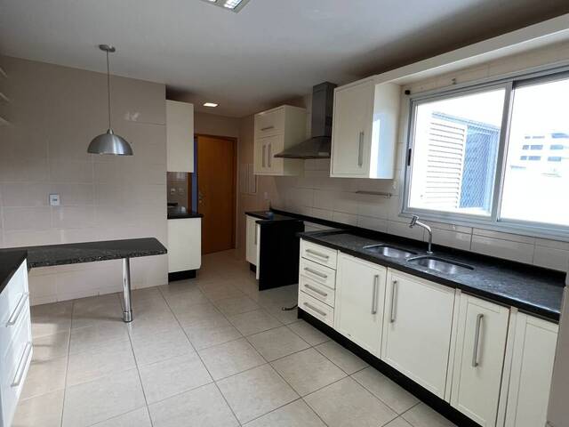 Apartamento para Venda em Cuiabá - 5