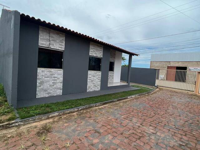 Casa para Venda em Várzea Grande - 3