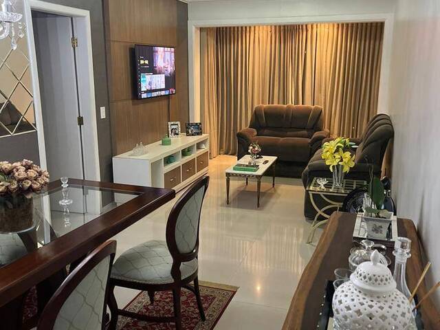 Apartamento para Venda em Cuiabá - 3