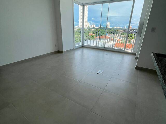 Apartamento para Venda em Cuiabá - 2