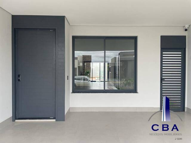 Casa para Venda em Cuiabá - 2