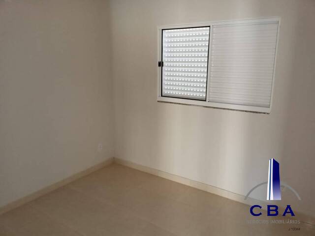 Casa para Venda em Cuiabá - 2