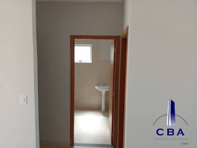 Casa para Venda em Cuiabá - 3