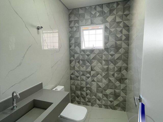 Casa para Venda em Cuiabá - 5