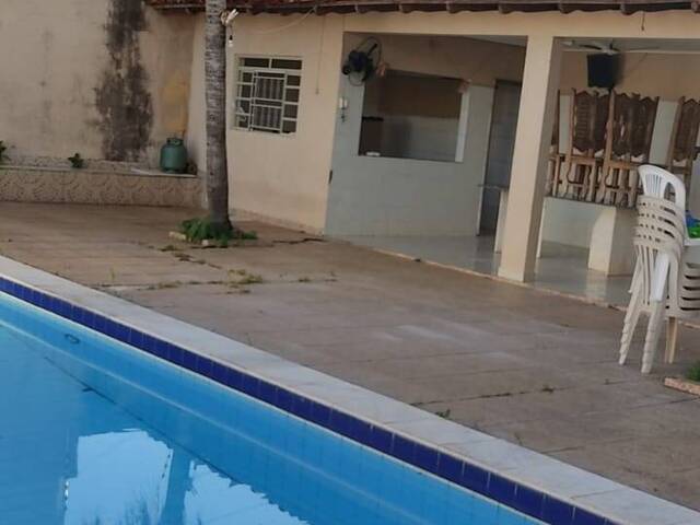 Casa para Venda em Cuiabá - 2