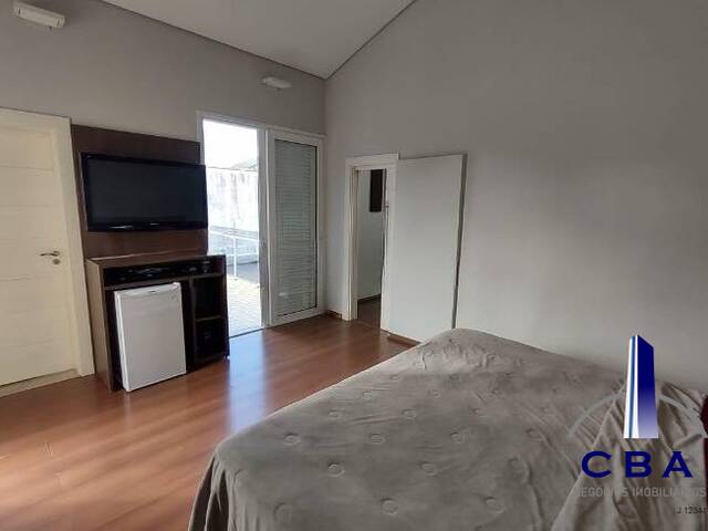 Casa para Venda em Cuiabá - 2