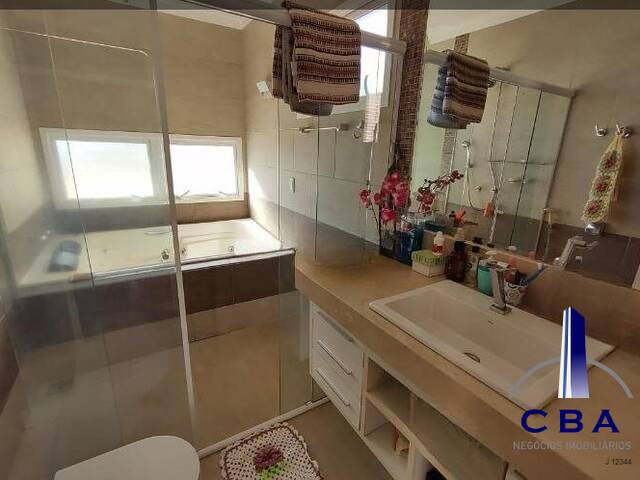 Casa para Venda em Cuiabá - 4