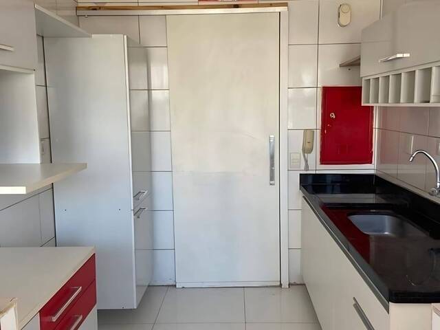 Apartamento para Venda em Cuiabá - 4