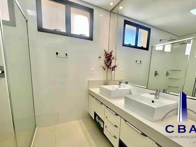 Apartamento para Venda em Cuiabá - 5