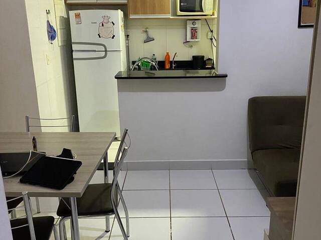 Apartamento para Venda em Cuiabá - 2