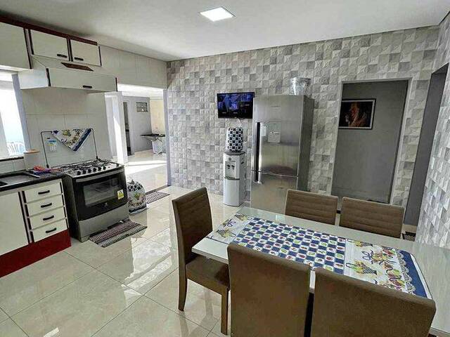 Casa para Venda em Cuiabá - 3